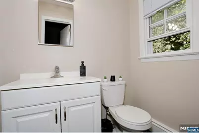 6 Glen Court, Westwood, NJ 07675 - Photo 15