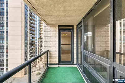 800 Palisade Avenue 807 #807, Fort Lee, NJ 07024 - Photo 19