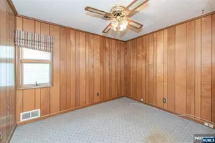 15-15 Jordan Rd, Fair Lawn, NJ 07410 - Photo 7