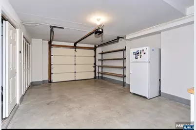 27 Lawton Avenue C0027 #C0027, Cliffside Park, NJ 07010 - Photo 33
