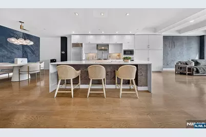 9 Somerset Lane 410 #410, Edgewater, NJ 07020 - Photo 7