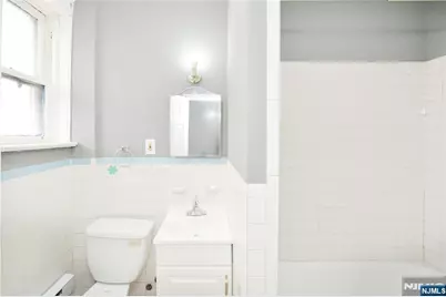 29 Dodd Street 2 #2, Bloomfield, NJ 07003 - Photo 3