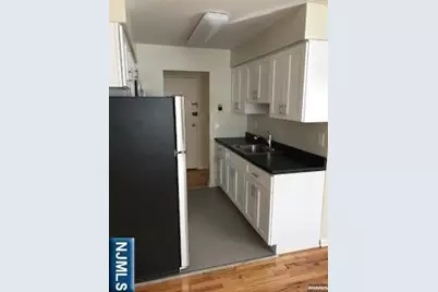 79 Washington Avenue 19 #19, Dumont, NJ 07628 - Photo 3