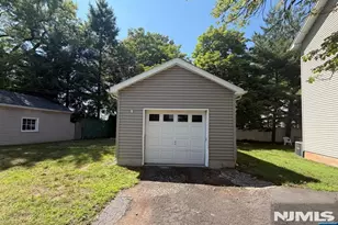 55 Maywood Ave, Maywood, NJ 07607 - Photo 13