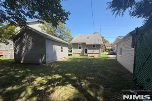 55 Maywood Ave, Maywood, NJ 07607 - Photo 15