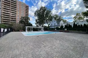 285 Aycrigg Ave 14B, Passaic, NJ 07055 - Photo 21