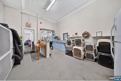 220 Park Avenue, East Rutherford, NJ 07073 - Photo 9