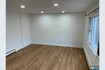 540 Anderson Avenue 2 #2, Cliffside Park, NJ 07010 - Photo 3