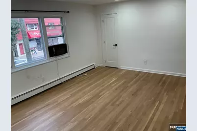 540 Anderson Avenue 2 #2, Cliffside Park, NJ 07010 - Photo 5
