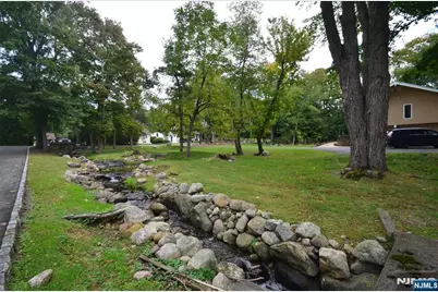 830 Circle Avenue, Franklin Lakes, NJ 07417 - Photo 43