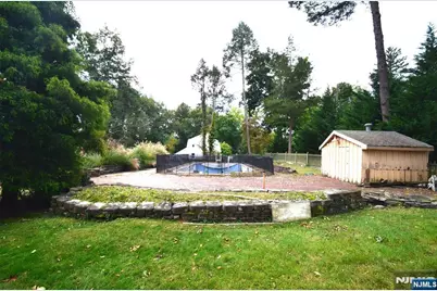 830 Circle Avenue, Franklin Lakes, NJ 07417 - Photo 37
