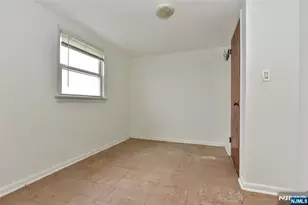 391 MacArthur Ave, Garfield, NJ 07026 - Photo 15