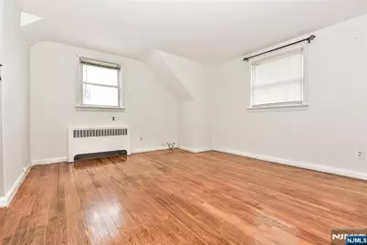391 Macarthur Avenue, Garfield, NJ 07026 - Photo 5