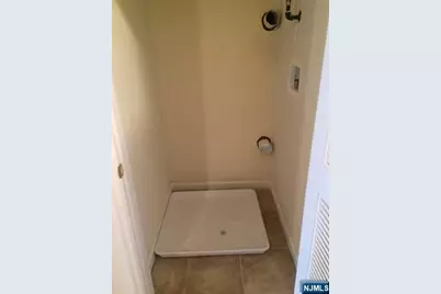 538 Hamilton Street 2 #2, Harrison, NJ 07029 - Photo 7