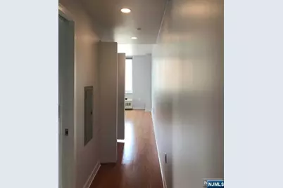 1611 Hudson Park, Edgewater, NJ 07020 - Photo 7