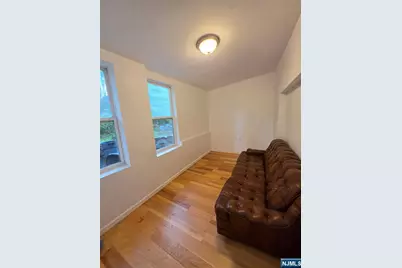 32 Park Drive, West Milford, NJ 07480 - Photo 3
