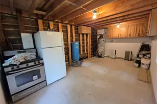 32 Park Dr, West Milford, NJ 07480 - Photo 13