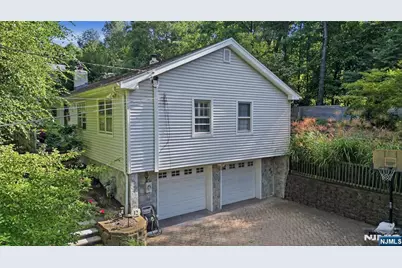 12 Poplar Road, Demarest, NJ 07627 - Photo 5