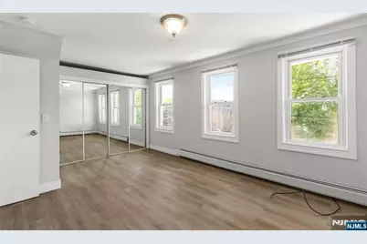 40 Teaneck, Ridgefield Park, NJ 07660 - Photo 17