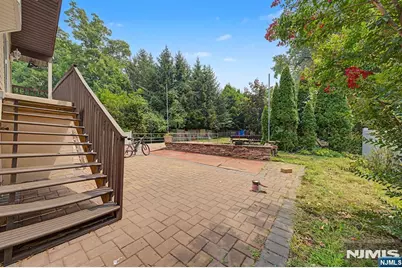92 Blauvelt Avenue, Bergenfield, NJ 07621 - Photo 43
