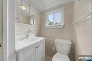 92 Blauvelt Ave, Bergenfield, NJ 07621 - Photo 27