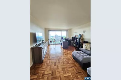 2100 Linwood Avenue 14D #14D, Fort Lee, NJ 07024 - Photo 5