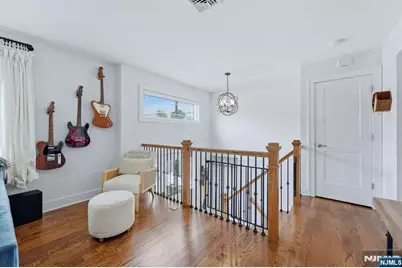 7 Grant Street, Elmwood Park, NJ 07407 - Photo 9