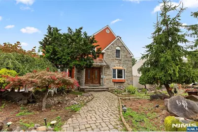 65 Livingston Avenue, Kearny, NJ 07032 - Photo 1