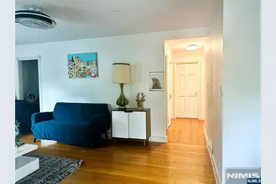 40 Golf Court, Teaneck Township, NJ 07666 - Photo 7