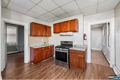 81 George Street, Paterson, NJ 07503 - Photo 5
