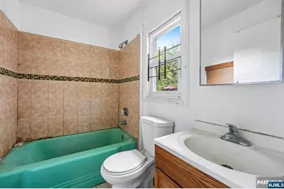 81 George Street, Paterson, NJ 07503 - Photo 23