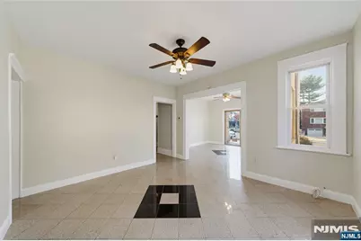 796 Anderson Avenue, Cliffside Park, NJ 07010 - Photo 11