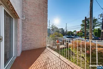 796 Anderson Avenue, Cliffside Park, NJ 07010 - Photo 31