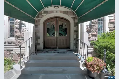 55 Randolph Place 207 #207, Orange, NJ 07052 - Photo 1