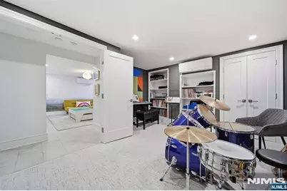 150 Airmont Avenue, Mahwah, NJ 07430 - Photo 39