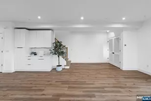 223 Main Street 1, Fort Lee, NJ 07024 - Photo 3