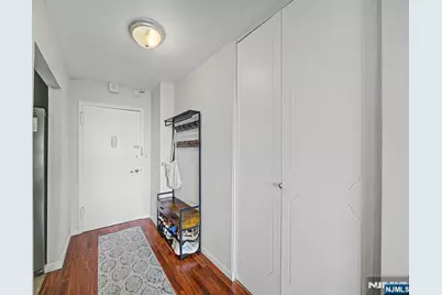 2000 Linwood Avenue 12N #12N, Fort Lee, NJ 07024 - Photo 11