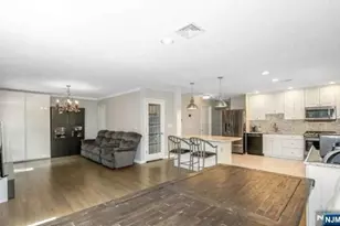 294 Continental Ave, River Edge, NJ 07661 - Photo 7