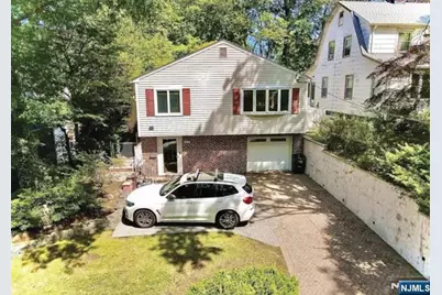 294 Continental Avenue, River Edge, NJ 07661 - Photo 3