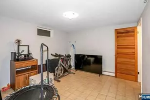294 Continental Ave, River Edge, NJ 07661 - Photo 13