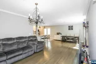 294 Continental Ave, River Edge, NJ 07661 - Photo 9