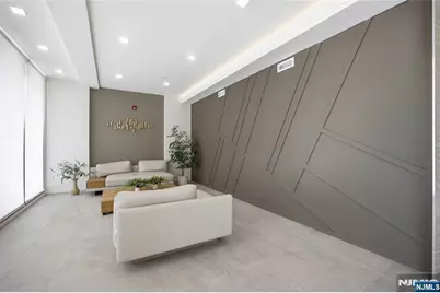 48 Grand Avenue 302 #302, Palisades Park, NJ 07650 - Photo 9