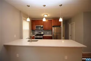 222 Irving Pl 4, Lyndhurst Township, NJ 07071 - Photo 5