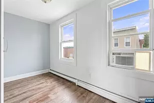 19 Summer St, Lodi, NJ 07644 - Photo 17