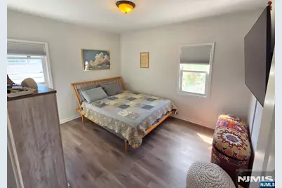 190 Stevens Avenue First Floor #First Floor, Cedar Grove, NJ 07009 - Photo 9