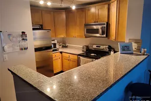 6407 City Pl 6407, Edgewater, NJ 07020 - Photo 9