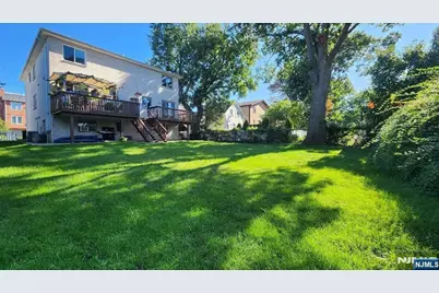 2425 1st Street, Fort Lee, NJ 07024 - Photo 1