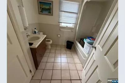 104 Lincoln Avenue, Hawthorne, NJ 07506 - Photo 21