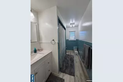 11 North Street 2 #2, Elmwood Park, NJ 07407 - Photo 3
