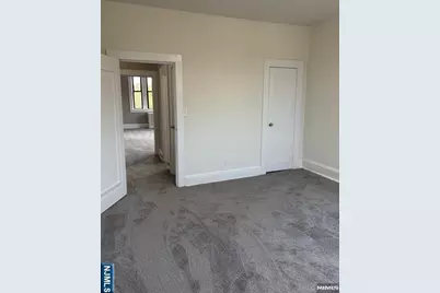 805 Red Road D4 #D4, Teaneck Township, NJ 07666 - Photo 5